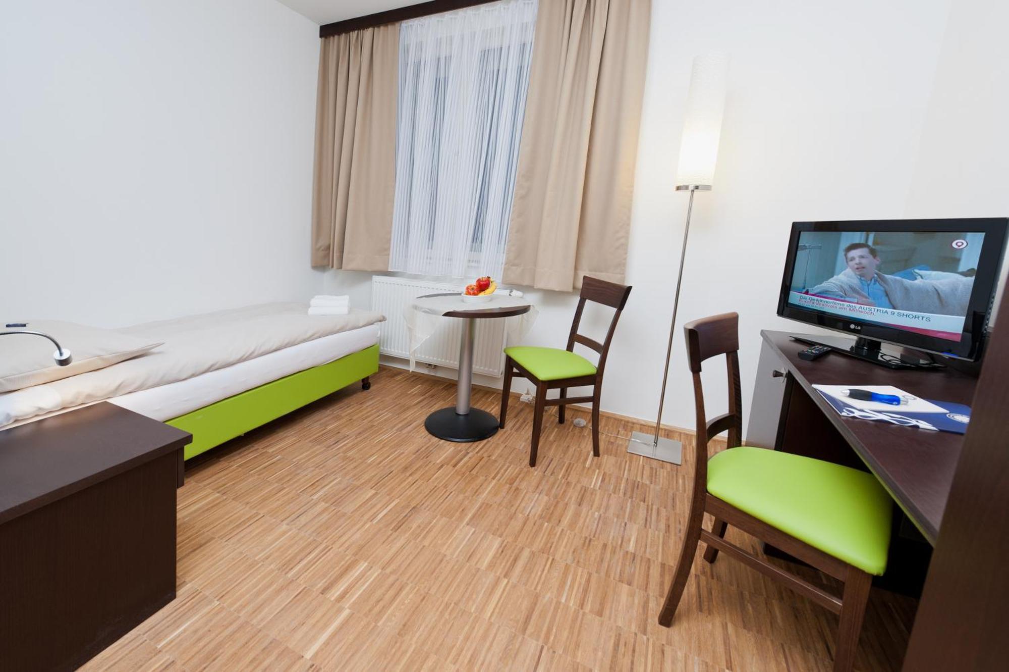 Stadthotel Waidhofen An Der Thaya Exteriör bild